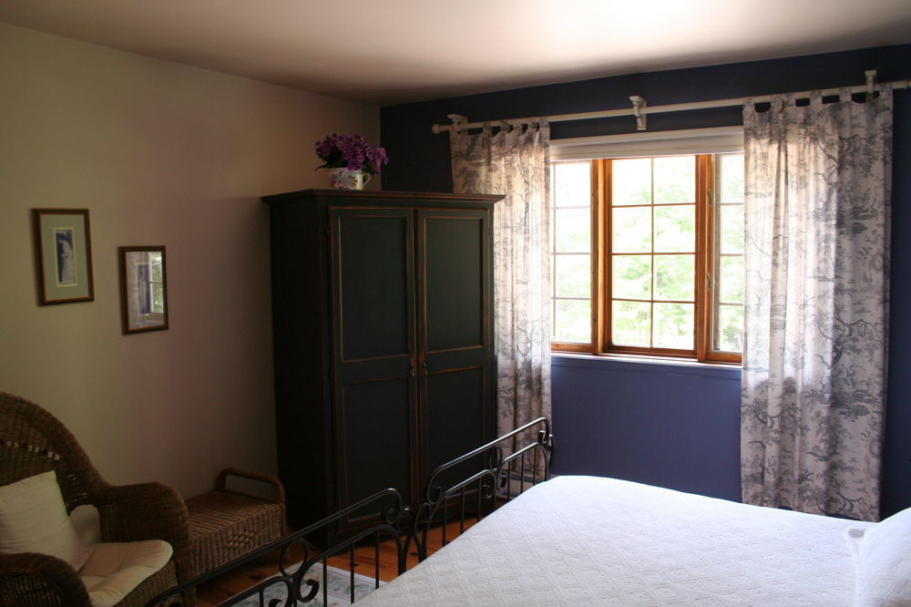 La Chaumiere De L'Anse Bed and Breakfast Μοντ Τρεμπλάν Εξωτερικό φωτογραφία