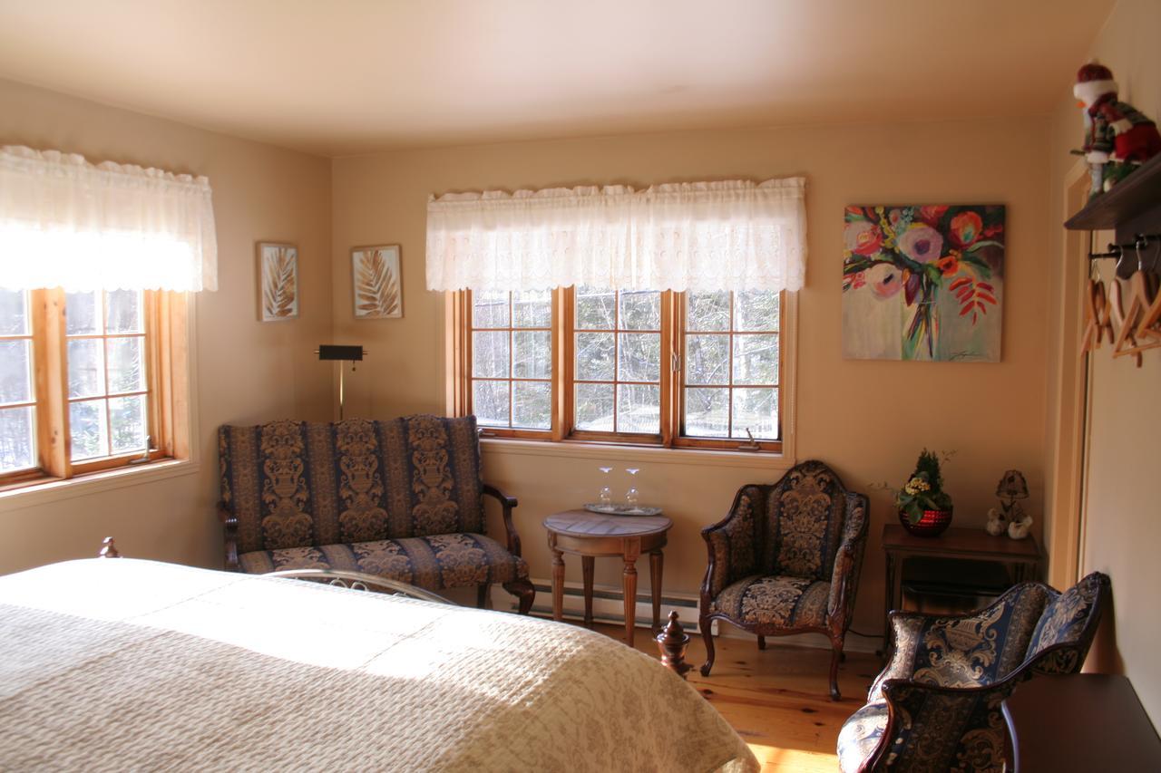 La Chaumiere De L'Anse Bed and Breakfast Μοντ Τρεμπλάν Εξωτερικό φωτογραφία
